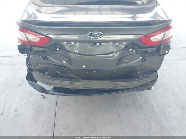 3FA6P0RU8GR203942 Ford 2016