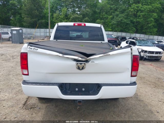 1C6RR6FG8KS500099 RAM 1500 Classic Express  4x2 6'4 Box