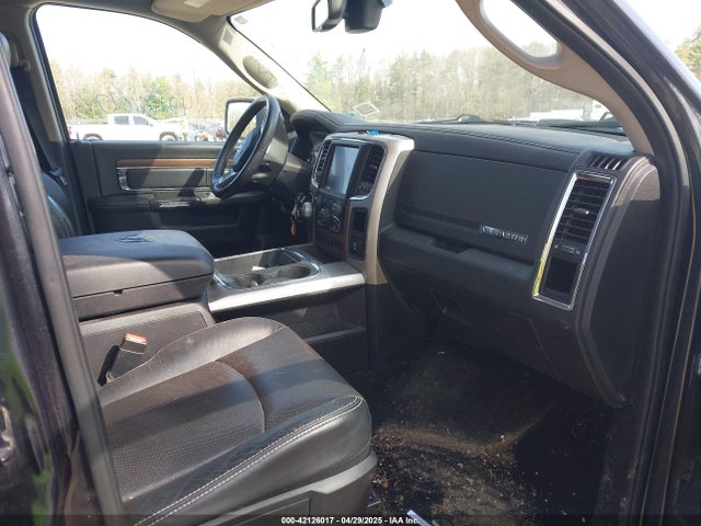 1C6RR7NT5FS774578 RAM 1500 Laramie