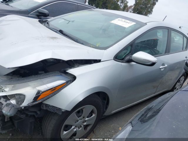 KNAFK5A85H5667342 KIA FORTE LX