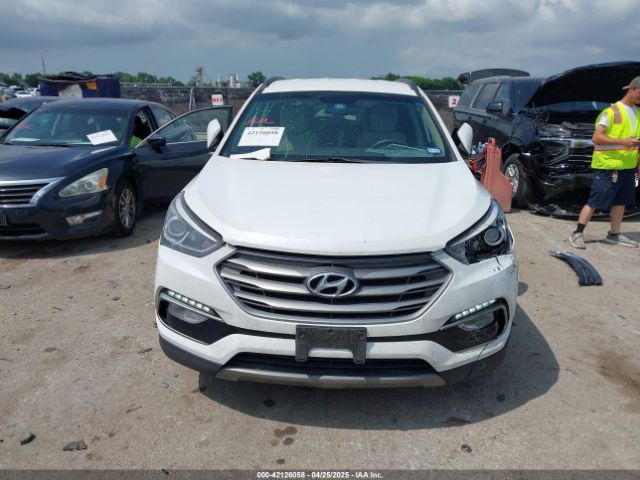 5NMZUDLB3JH055771 Hyundai Santa Fe Sport 2.4l