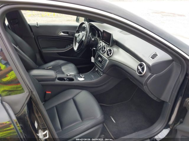 WDDSJ4GB2EN158800 Mercedes-Benz CLA 250 4MATIC