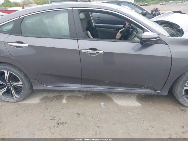 19XFC1F9XGE043906 Honda Civic Touring