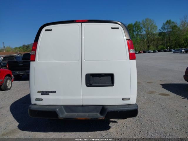 1GCZGHFF2H1117517 Chevrolet Express 3500 Work Van