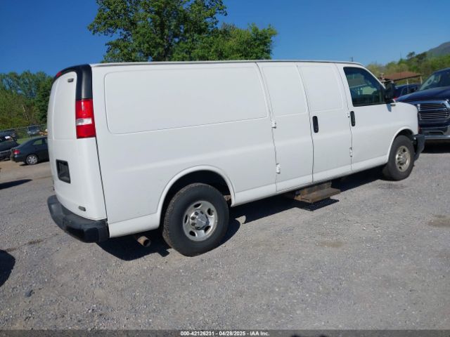 1GCZGHFF2H1117517 Chevrolet Express 3500 Work Van