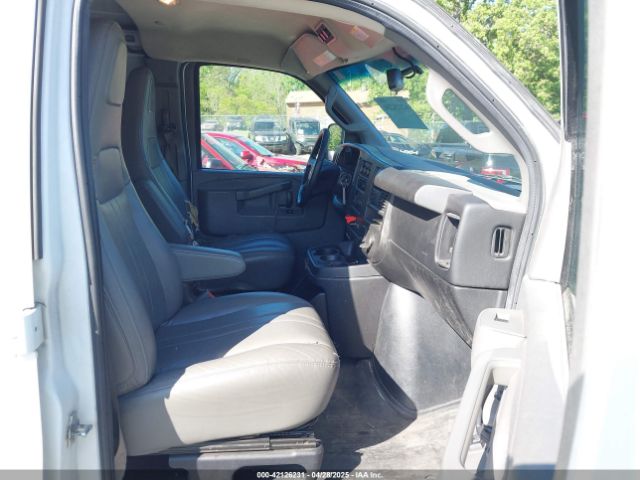 1GCZGHFF2H1117517 Chevrolet Express 3500 Work Van