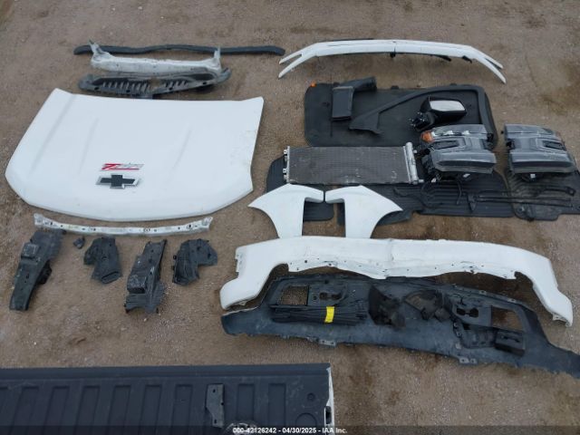 3GCUYEEDXMG229600 Chevrolet Silverado 1500 4wd  Short Bed Rst