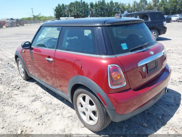 2007 MINI COOPER WMWMF33597TT58390 Photo 2