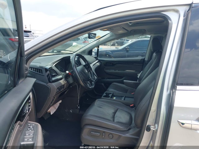 Honda Odyssey Elite 2018 5FNRL6H98JB062513 Image 5