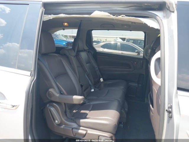 Honda Odyssey Elite 2018 5FNRL6H98JB062513 Image 8