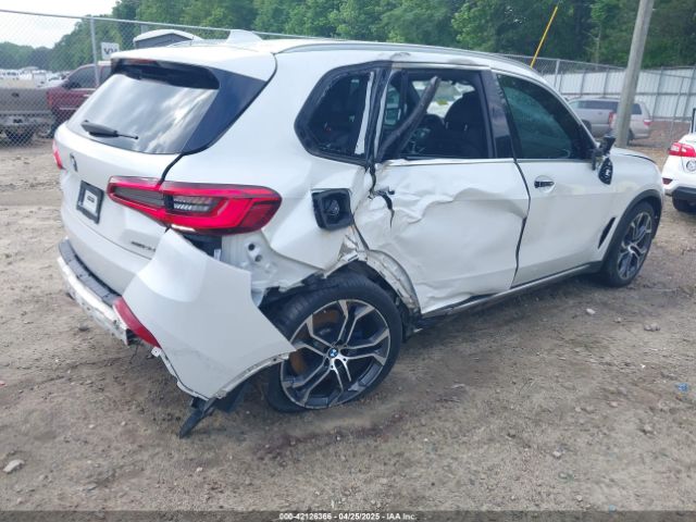2020 BMW X5 5UXCR6C03L9B18871 Photo 3