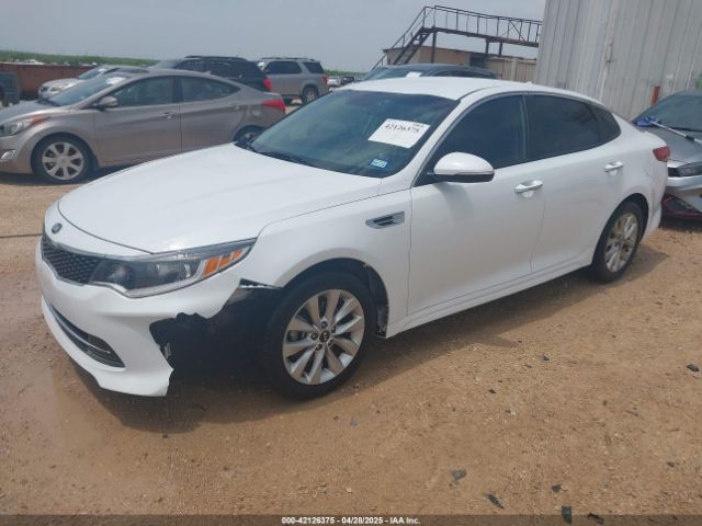 5XXGT4L31JG234618 KIA Optima S
