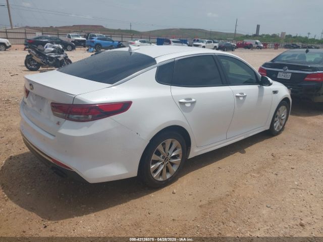 5XXGT4L31JG234618 KIA Optima S