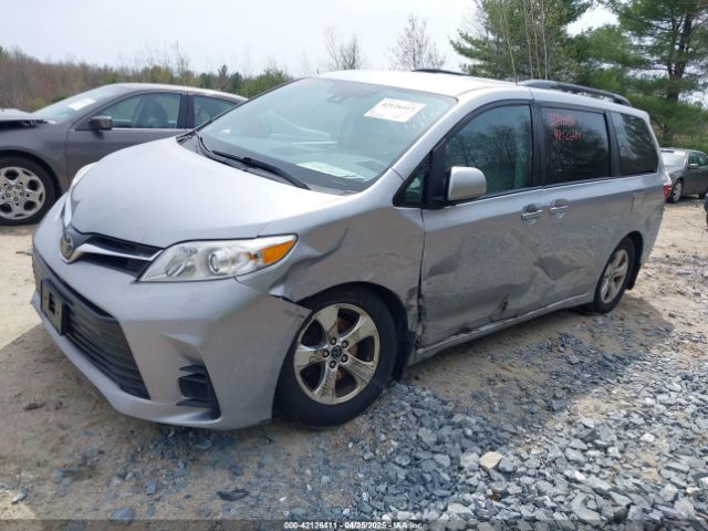 5TDKZ3DCXJS937540 Toyota Sienna Le 8 Passenger