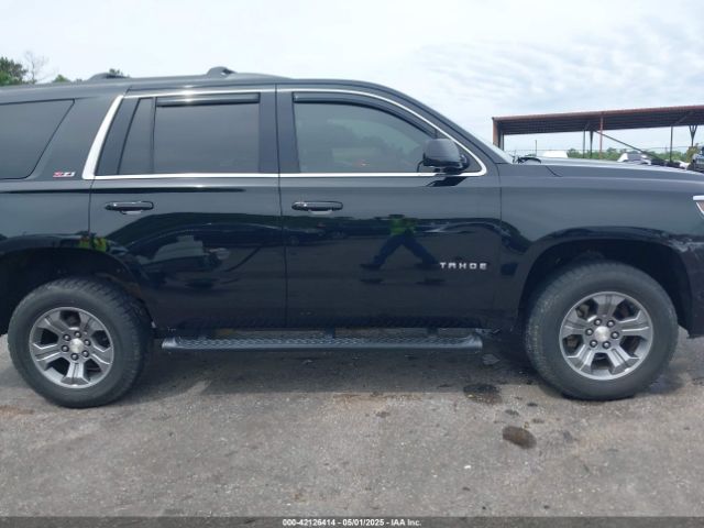 1GNSKBKC8HR311969 Chevrolet Tahoe Lt
