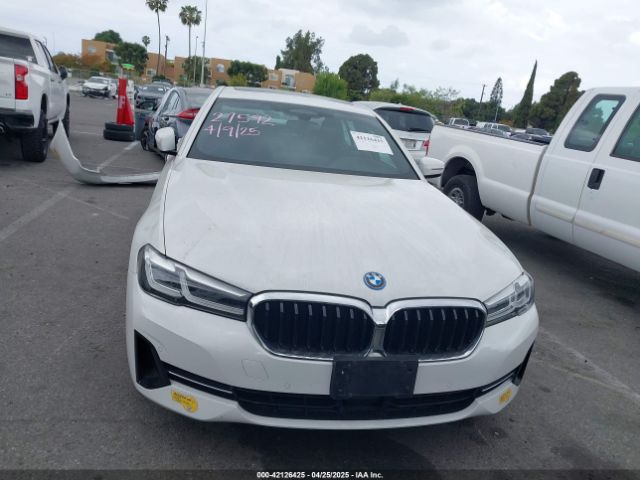 WBA13AG07NCJ53016 BMW 530e