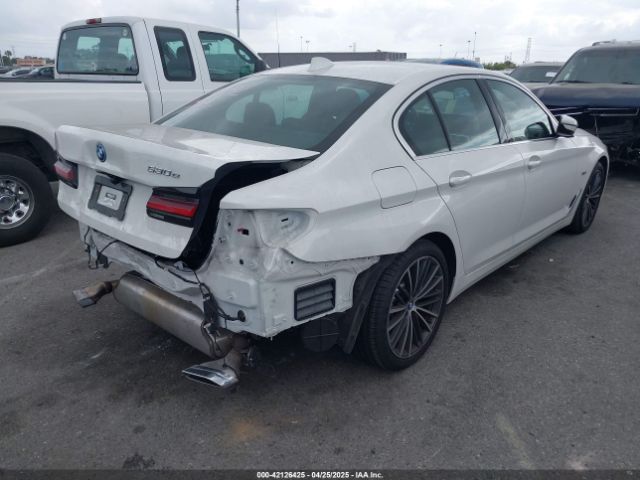 WBA13AG07NCJ53016 BMW 530e