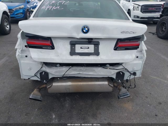 WBA13AG07NCJ53016 BMW 530e