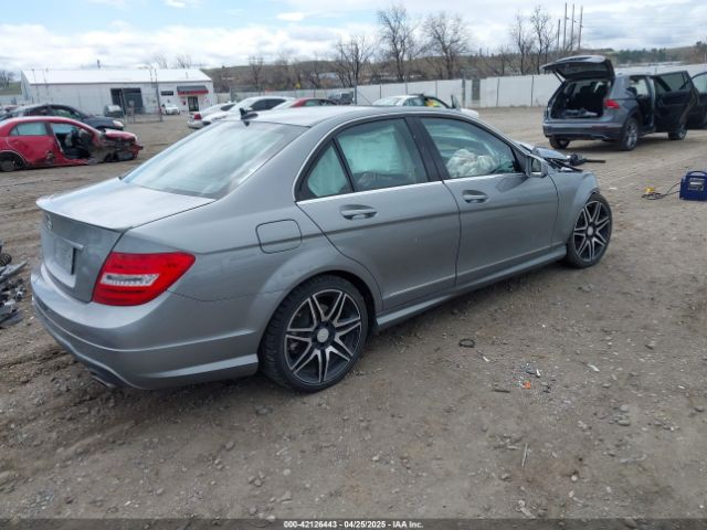 WDDGF8AB5EA888098 Mercedes-Benz C 300 Luxury 4matic/sport 4matic