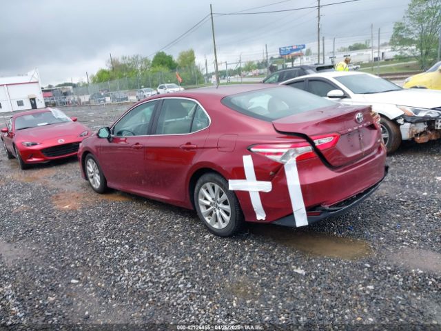 4T1B11HK8JU544852 Toyota CAMRY LE