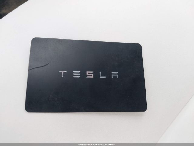2024 TESLA MODEL Y 7SAYGDEF7RA267752 Photo 10