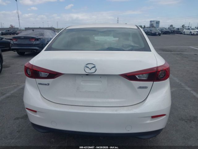 3MZBN1V7XHM124157 Mazda Mazda3 Touring