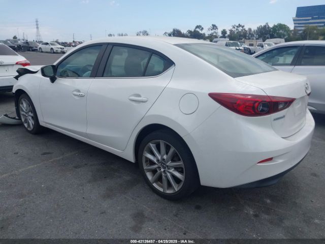 3MZBN1V7XHM124157 Mazda Mazda3 Touring