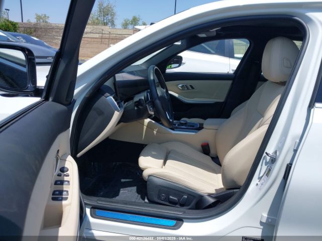 3MW69FF05R8E27765 BMW 3 Series 330i