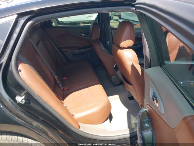 1G1ZH5SX6HF284727 Chevrolet Malibu Premier