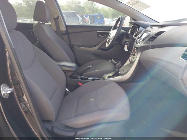 5NPDH4AE8EH470718 Hyundai ELANTRA SE