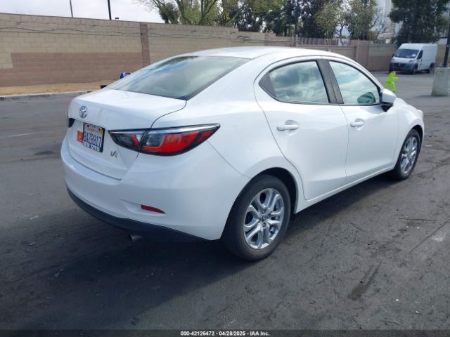 3MYDLBYV2HY164969 Toyota YARIS IA