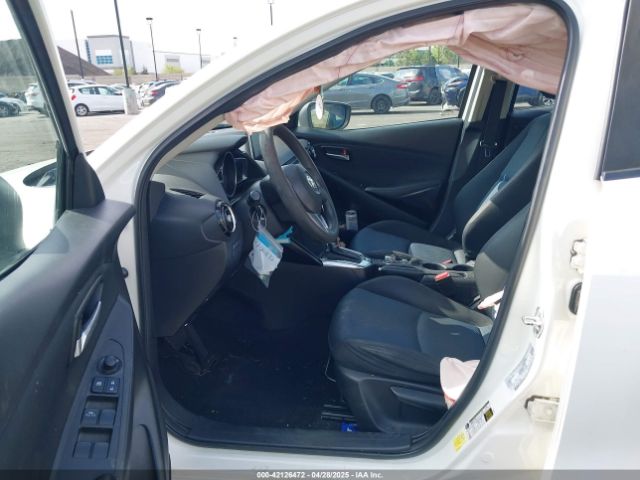 3MYDLBYV2HY164969 Toyota YARIS IA