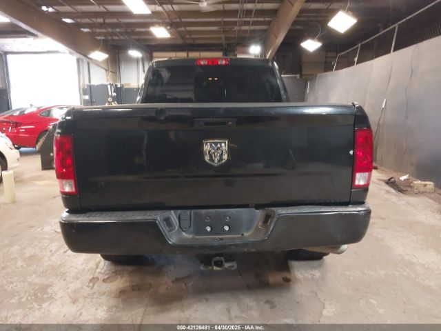 1C6RR6FG7JS336794 RAM 1500 Express  4x2 6'4 Box