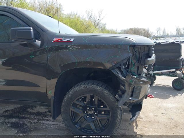 1GCPYCEF1MZ271205 Chevrolet Silverado 1500 4wd  Short Bed Custom Trail Boss