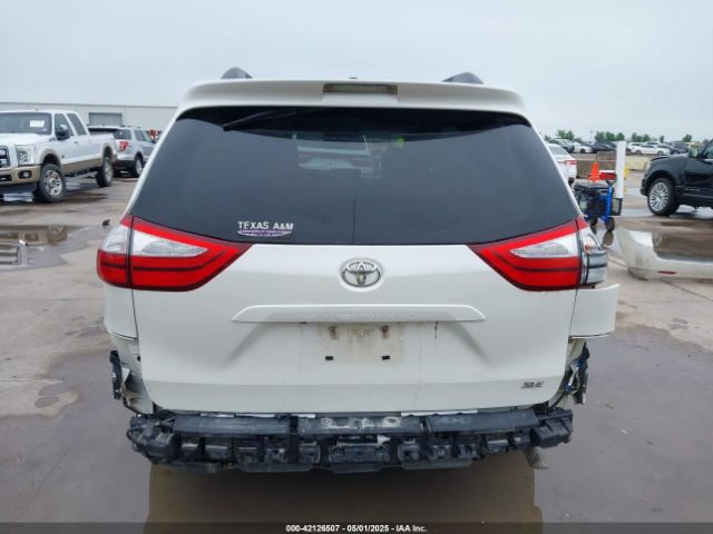 5TDYZ3DC2HS846346 Toyota Sienna Xle 8 Passenger