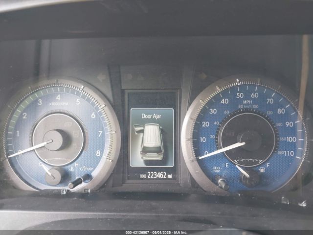 5TDYZ3DC2HS846346 Toyota Sienna Xle 8 Passenger