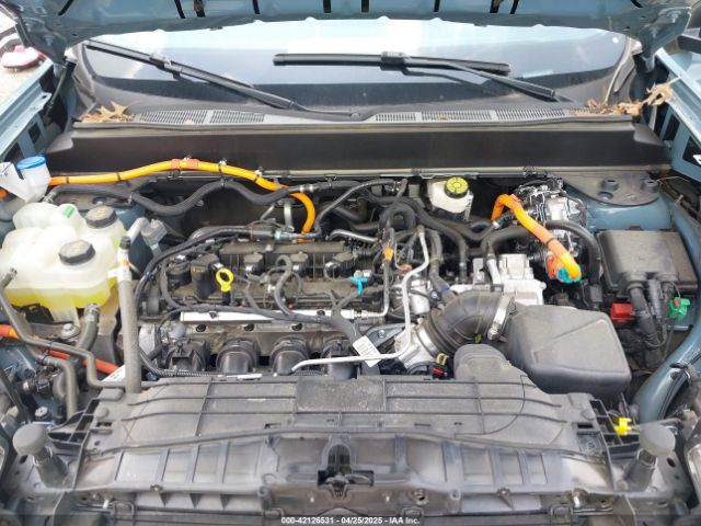 3FTTW8E39NRA34233 Ford Maverick Lariat