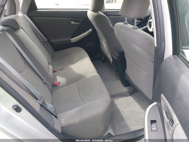 Toyota Prius Two 2015 JTDKN3DU3F0413662 Image 8