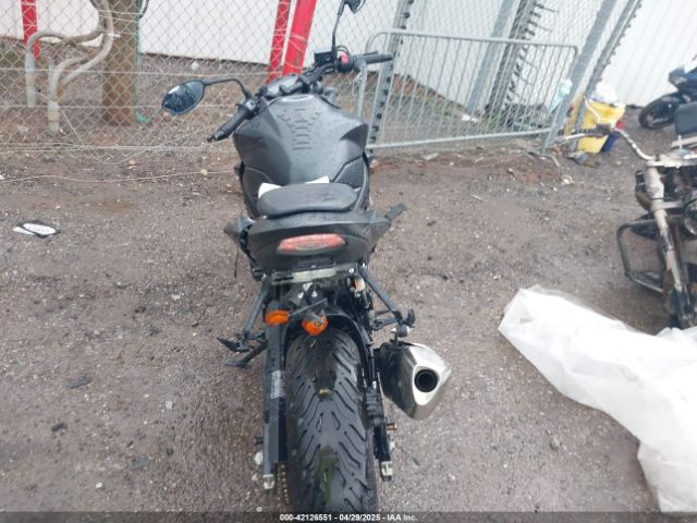 2022 SUZUKI GSX-S750 JS1C533B7N7101249 Photo 5