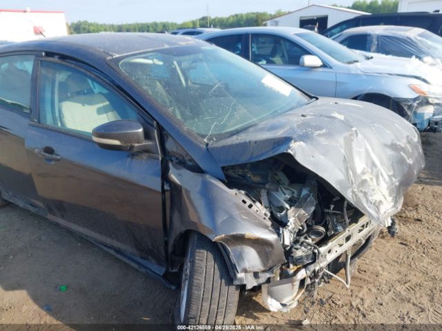 1FADP3F2XFL214692 Ford FOCUS SE