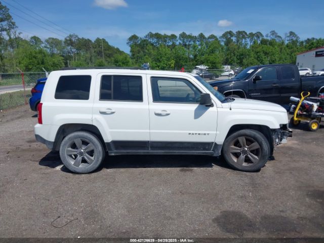 1C4NJPBB3ED618570 Jeep Patriot Sport