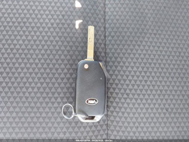 KNDJ23AUXL7097365 KIA SOUL LX