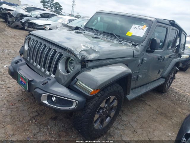 1C4HJXEG8JW229720 Jeep Wrangler Unlimited Sahara 4x4