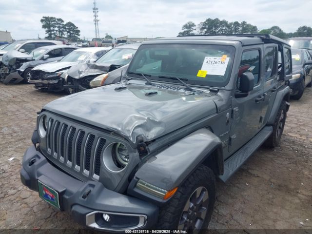 1C4HJXEG8JW229720 Jeep Wrangler Unlimited Sahara 4x4