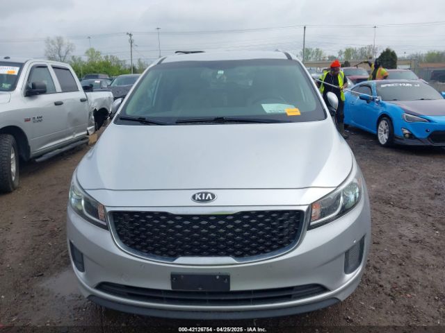 KNDMB5C14H6249021 KIA SEDONA LX
