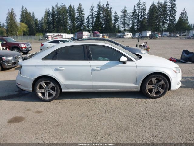 WAUAUGFF3H1037902 Audi A3 2.0t Premium