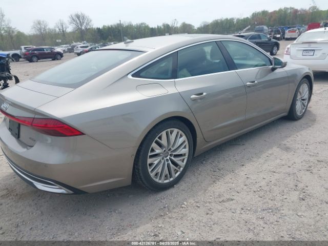 2019 AUDI A7 WAUR2AF24KN114229 Photo 3