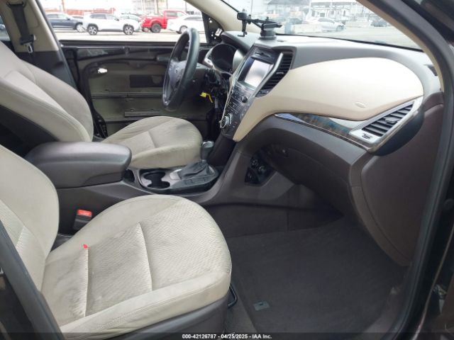 KM8SM4HF6HU192392 Hyundai Santa Fe Se
