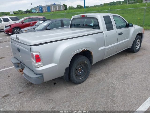 2007 MITSUBISHI RAIDER 1Z7HC22K07S217281 Photo 3
