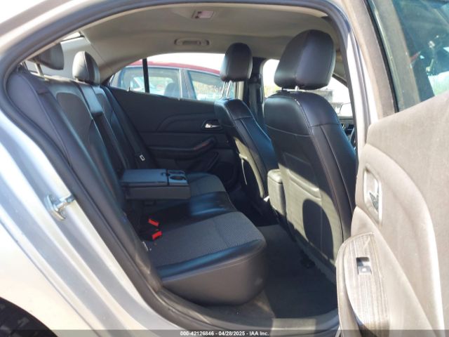 1G11D5SL7FF303014 Chevrolet MALIBU 2LT
